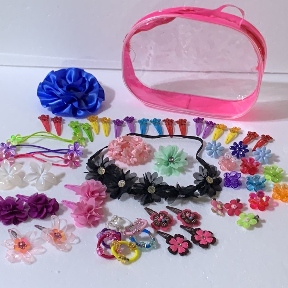 Hair accessories bundle flower themed